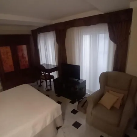 Palazzo Zecchino בית הארחה 4*