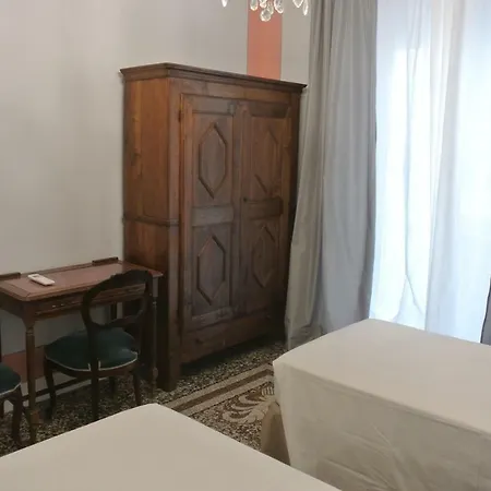 Palazzo Zecchino Penzion Janov