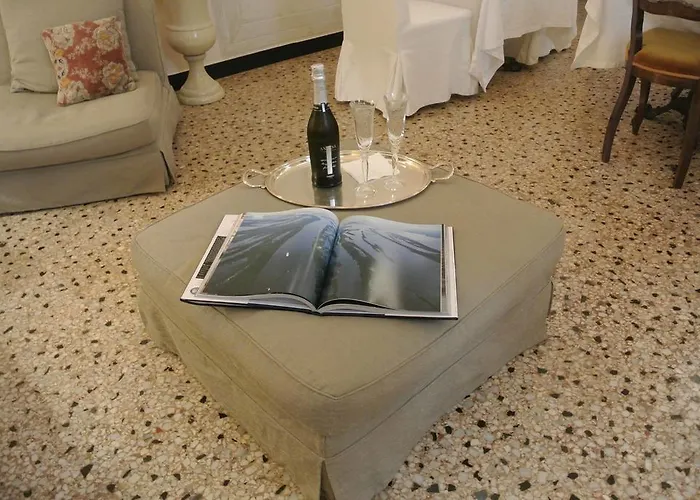 招待所 Palazzo Zecchino 热那亚