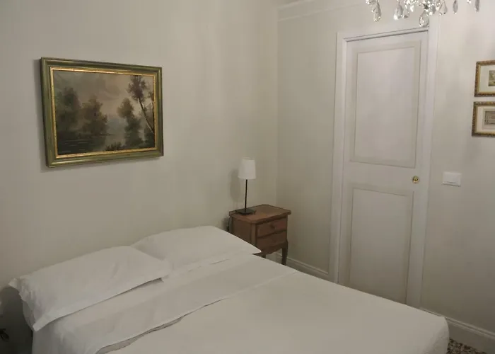 招待所 Palazzo Zecchino 4*